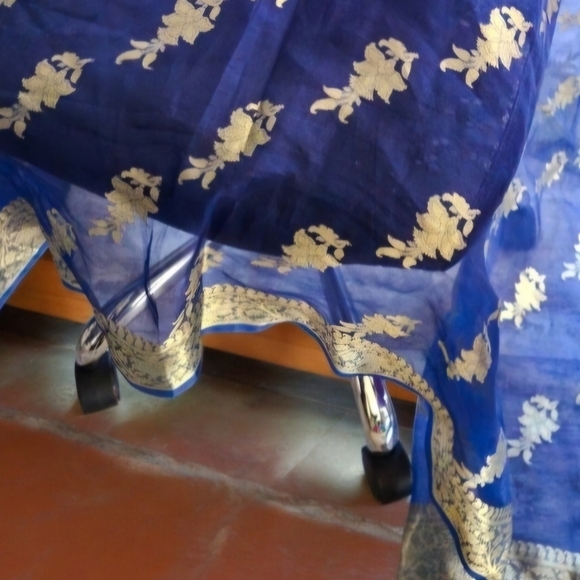 Dupatta Royal Light Blue Floral Silk Scarf 76'' L x 41'' W India Fancy Chiffon - Picture 8 of 10